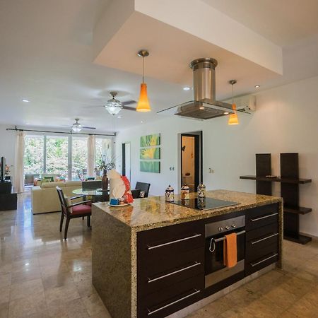 Playa Village Condo By Bvr Плая-дель-Кармен Экстерьер фото