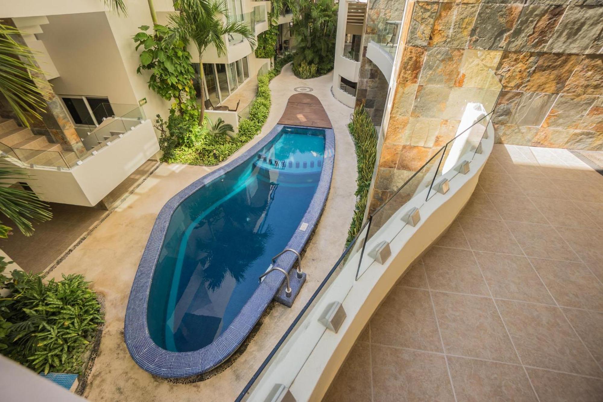 Playa Village Condo By Bvr Плая-дель-Кармен Экстерьер фото
