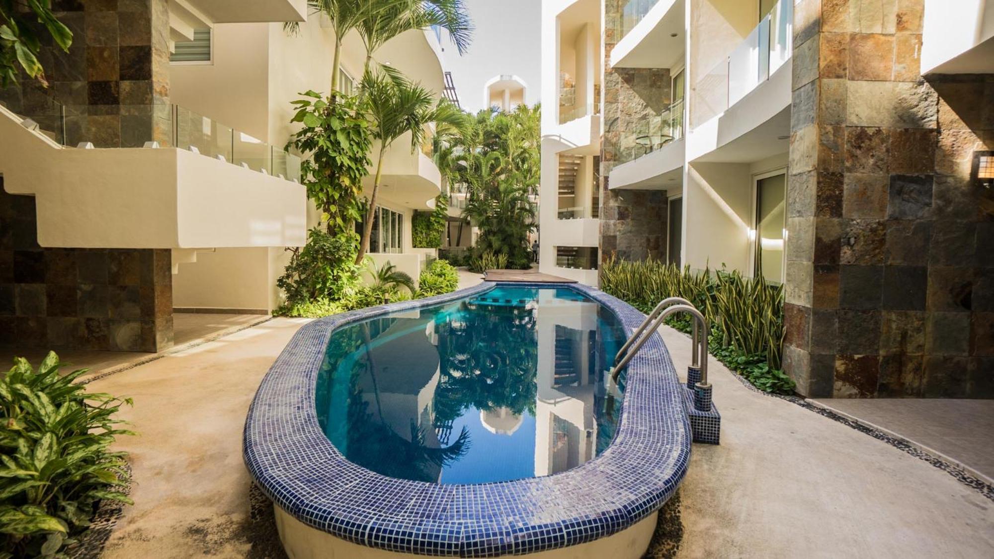 Playa Village Condo By Bvr Плая-дель-Кармен Экстерьер фото