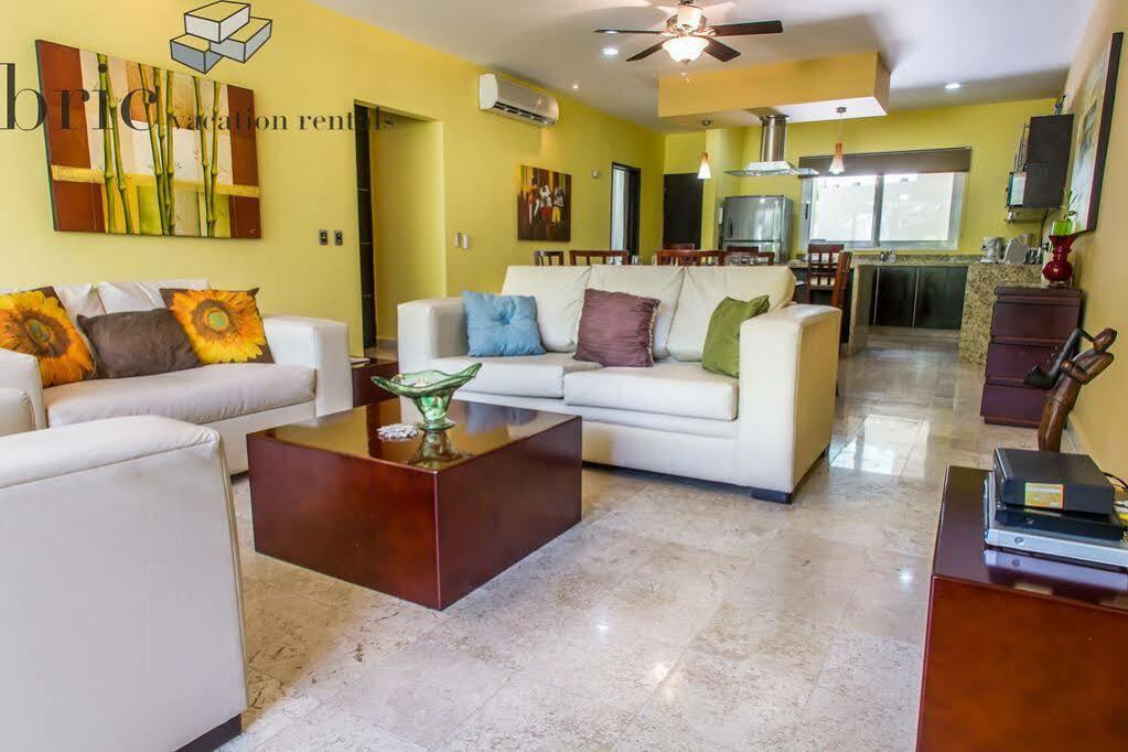 Playa Village Condo By Bvr Плая-дель-Кармен Экстерьер фото