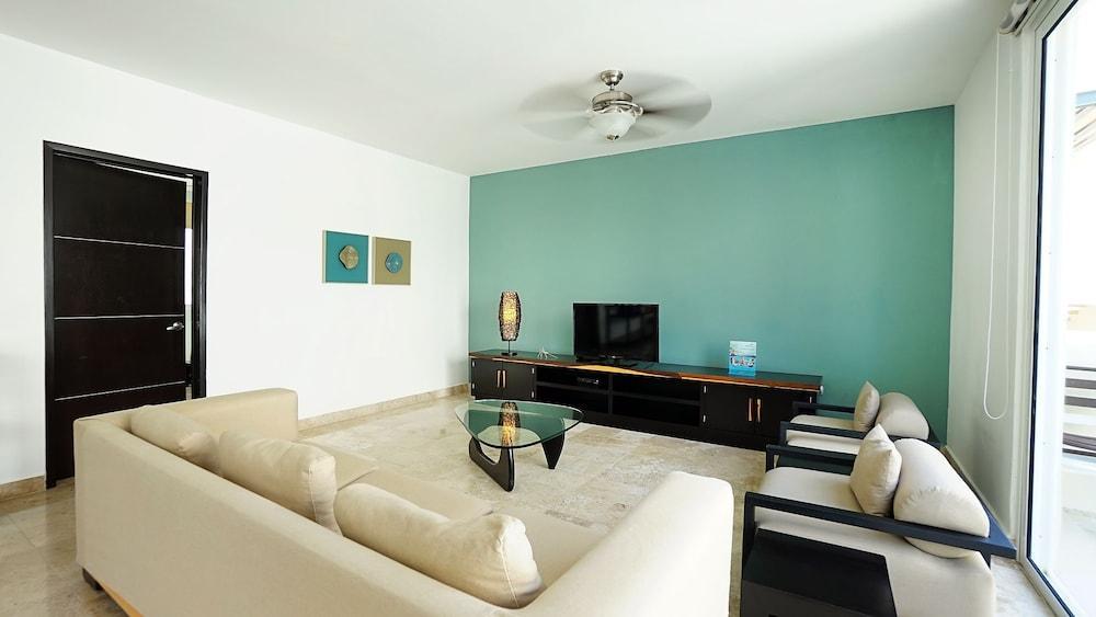 Playa Village Condo By Bvr Плая-дель-Кармен Экстерьер фото